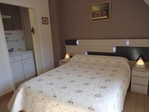 Postel nebo postele na pokoji v ubytování Chambre d'Hôtes Broualeuc