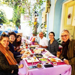 Hosté ubytování Nar Adaevi + 32 fotografií