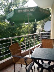 A balcony or terrace at Apartment's Pita & Mare
