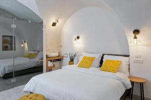Old City Boutique Hotel客房内的一张或多张床位