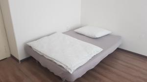 Posteľ alebo postele v izbe v ubytovaní Apartmán Pod Zámkem