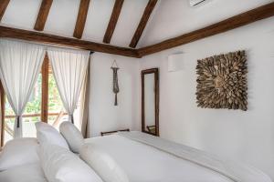 Postel nebo postele na pokoji v ubytování Tierra del Mar Hotel - Adults Only