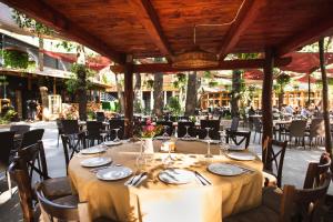 Restaurace v ubytování FOREST M,Constanta
