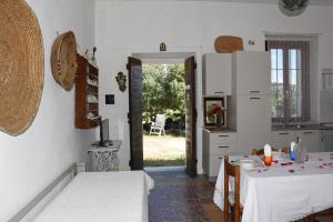 Gallery image of Su Cuile historical country house with barbecue in Martis