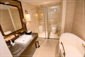 
Phòng tắm tại Nam Cuong Nam Dinh Hotel
