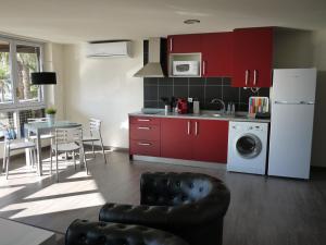 Gallery image of La Portuguesa Apartments in Alicante