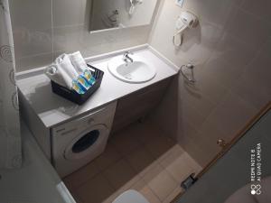 A bathroom at Apartament Escaliro Pins