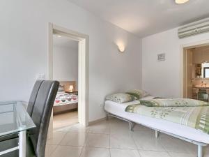 Posteľ alebo postele v izbe v ubytovaní Apartment Villa Alpa-4 by Interhome + 18 fotografií