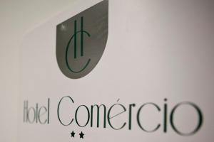 Um certificado, prémio, placa ou documento mostrado em Hotel Comércio