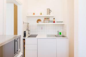 Kuchyňa alebo kuchynka v ubytovaní APARTMENTS GASSER - Apartment 2