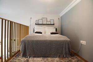 Posteľ alebo postele v izbe v ubytovaní Standard Apartment by Hi5 - Rákóczi 23 Studio