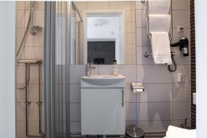Ein Badezimmer in der Unterkunft Bryggan Fjällbacka