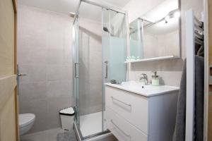 7 DELOYE - Charmant 2 pieces renove - Dernier etage - Clim