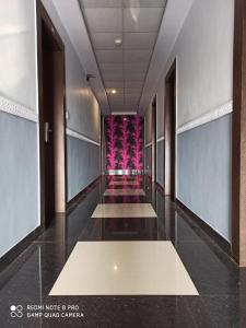 Φωτογραφία από το άλμπουμ του Hotel BluRay σε Belgaum