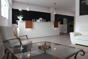 Część wypoczynkowa w obiekcie Hostal Baleàric