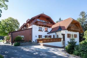 Gallery image of Zum Fally - Landgasthof in Kirchberg am Wechsel