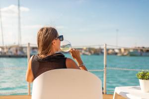 AQUA RESORT GIULIANOVA - Houseboat Experience的酒水