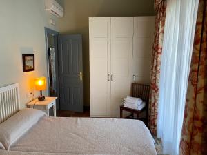 Łóżko lub łóżka w pokoju w obiekcie Casa Rural La Alcornocosa