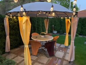 Galeriebild der Unterkunft Broliu Vila in Druskininkai