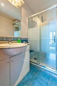 A bathroom at Casa Oliva