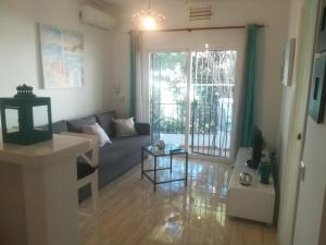 Zdjęcie z galerii obiektu Burriana Holiday Apartments w mieście Nerja +14 zdjęć