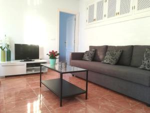 Zdjęcie z galerii obiektu Burriana Holiday Apartments w mieście Nerja