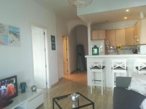 Zdjęcie z galerii obiektu Burriana Holiday Apartments w mieście Nerja