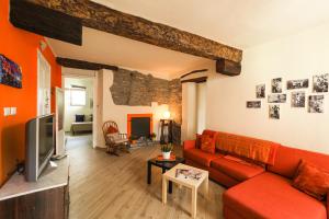 TV a/nebo společenská místnost v ubytování Rivacanze Apartments
