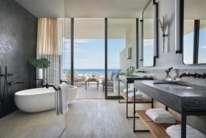 Koupelna v ubytování Four Seasons Resort Los Cabos