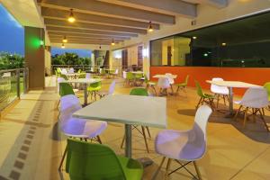 Εστιατόριο ή άλλο μέρος για φαγητό στο Holiday Inn Express - Tuxpan by IHG