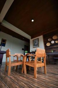 TV a/nebo společenská místnost v ubytování บ้านน่านอน