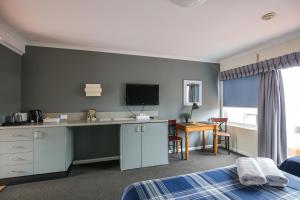 Bayview Hotel Woy Woy客房内的一张或多张床位