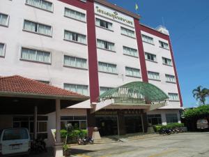 Gallery image of Chumphon Palace Hotel in Chumphon