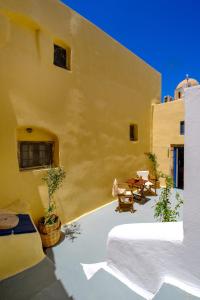 Το κτήριο όπου στεγάζεται  το bed & breakfast