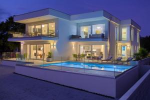 Fotografie z fotogalerie ubytování Villa Helines***** v destinaci Linardići