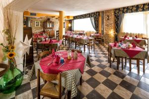 Umbriaverde Sporting & Resort 레스토랑 또는 맛집