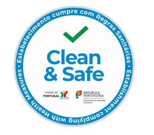 a label for clean and safe at Guest House A&z in Espinho