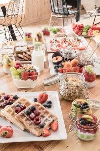 Jedlo v ubytovaní bed & breakfast alebo blízkom okolí