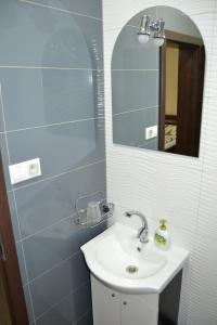 A bathroom at Reštaurácia-penzión ALTANA