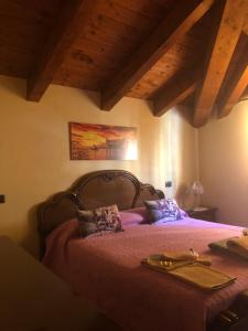 A bed or beds in a room at B&B Fior di Loto