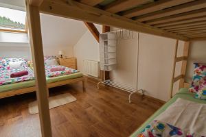 Posteľ alebo postele v izbe v ubytovaní Apartman Charlie
