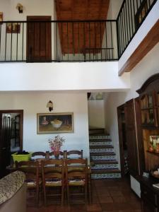 A seating area at Casa Rural La Maquinilla