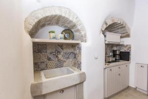 Køkken eller tekøkken på Ep'Avlis Boutique Apartments + 73 billeder