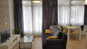 TV a/nebo společenská místnost v ubytování Guest House Adriatic