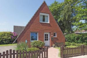 Ein Garten an der Unterkunft Ferienhaus Seestern