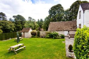 Bodkin House Hotel