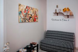 A seating area at Civico 8 B&B - Appartamento