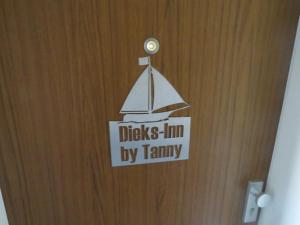 Certifikát, hodnocení, plakát nebo jiný dokument vystavený v ubytování Dieks-Inn By Tanny