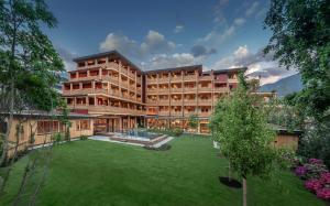 Bazén v ubytovaní MalisGarten Green Spa Hotel alebo v jeho blízkosti