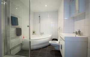 Kylpyhuone majoituspaikassa Zee en Strand Vlissingen